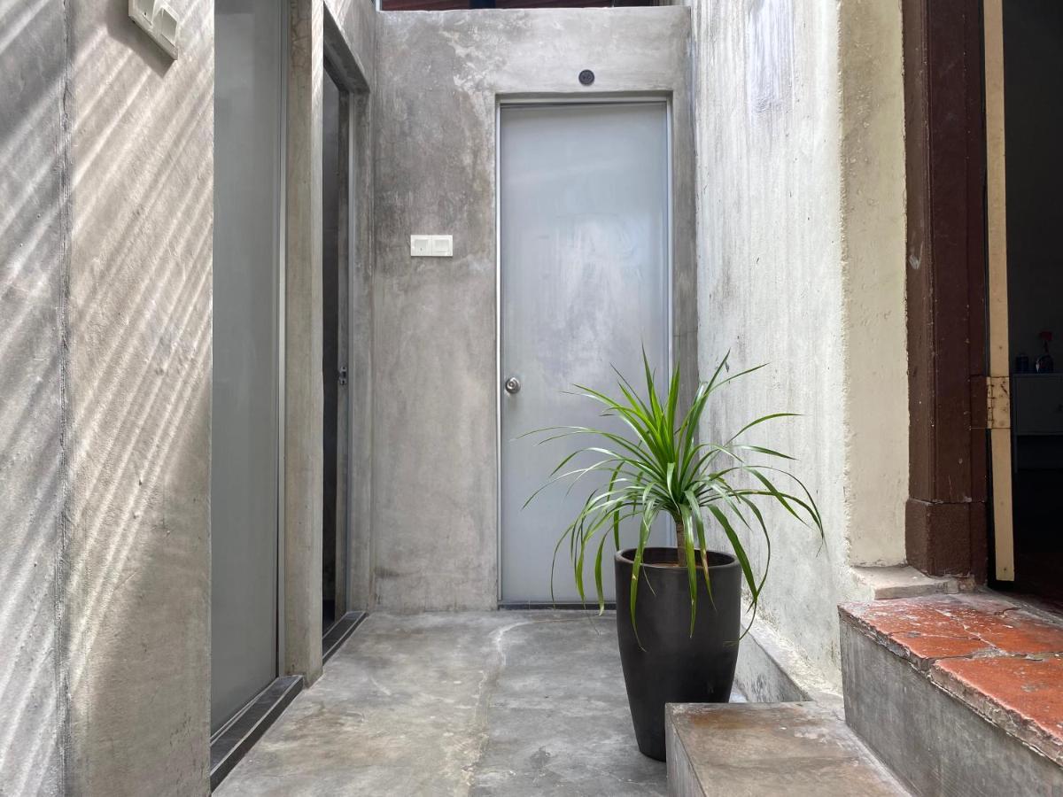 Old Penang Guesthouse Джордж Таун Екстериор снимка